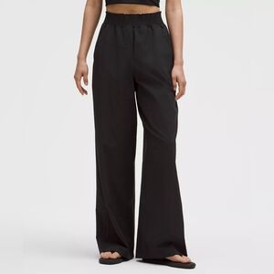 Stretch Woven Ruffle-Waist Wide-Leg Pant lululemon